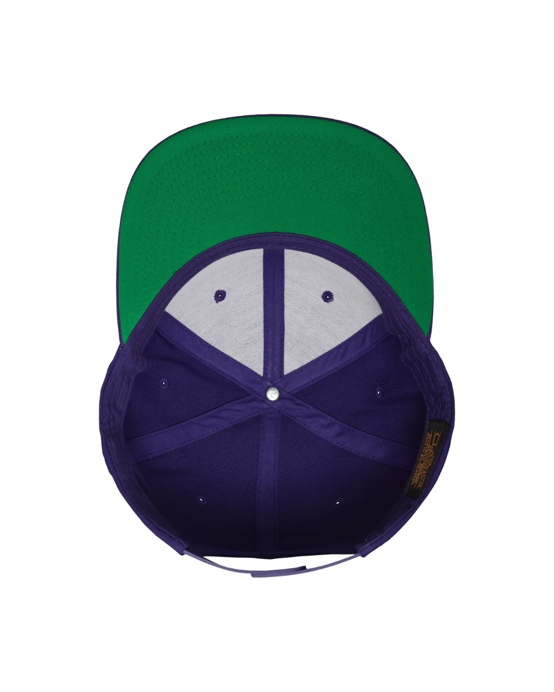 Snapback mit Farbkontrast purple