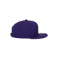 Snapback mit Farbkontrast purple
