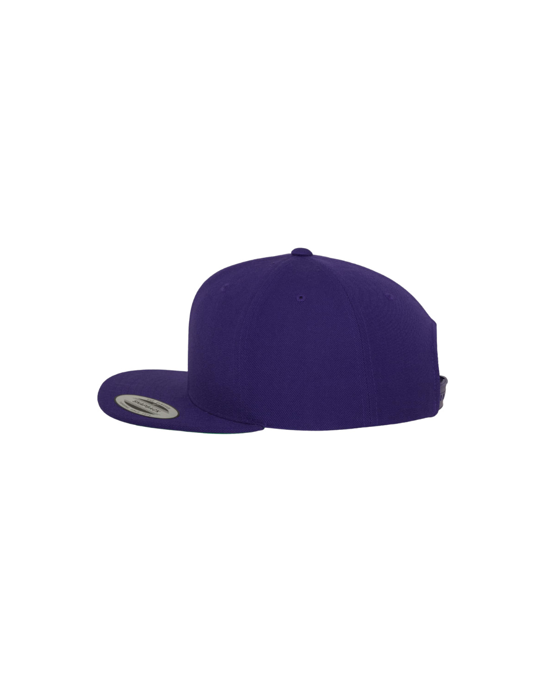 Snapback mit Farbkontrast purple
